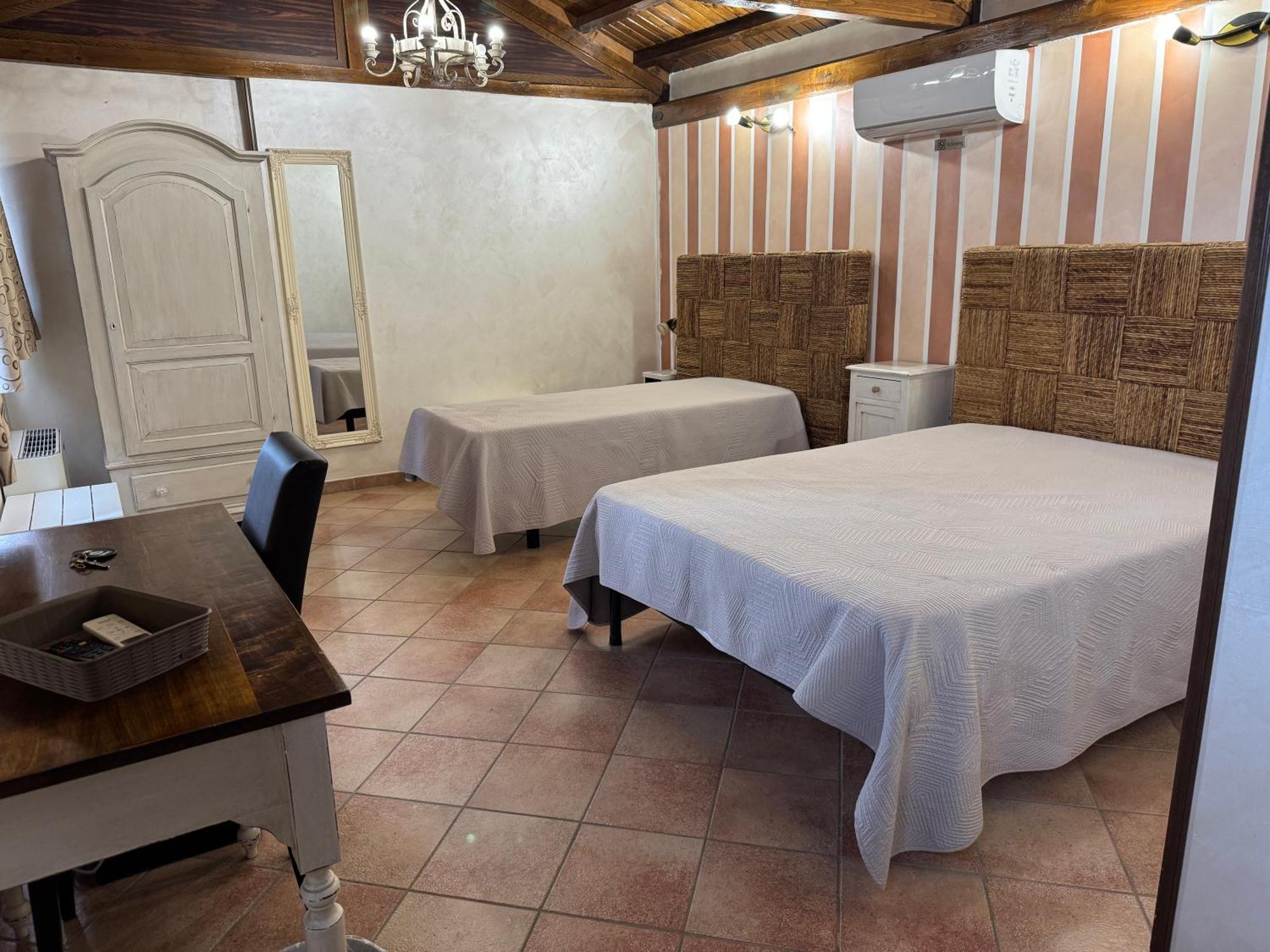 B&B Oasi Di Mamma Clara 拉蒂纳 外观 照片
