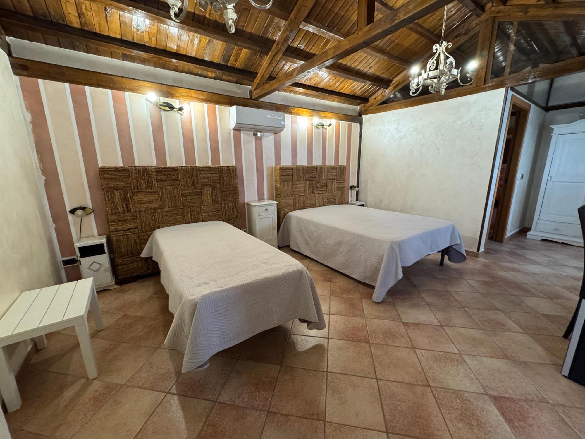 B&B Oasi Di Mamma Clara 拉蒂纳 外观 照片